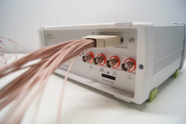 ISX-3 with 32-channel Multiplexer